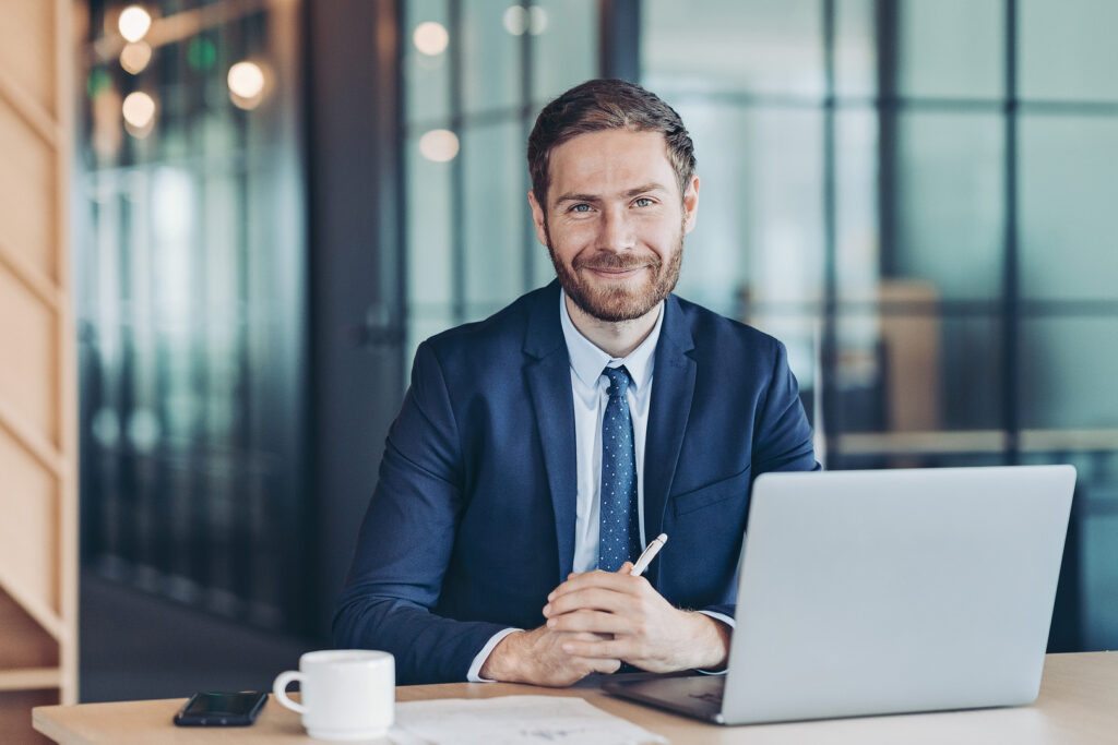 Contratti di acquisto: come clausole e incentivi distribuiscono rischio e comportamento